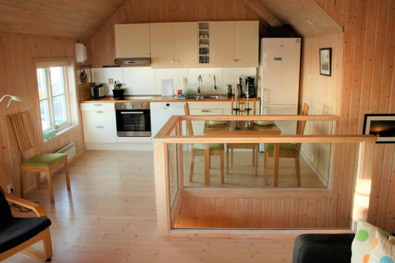 Frugga Feriehus Og Leilighet Straumsjoen Exterior foto