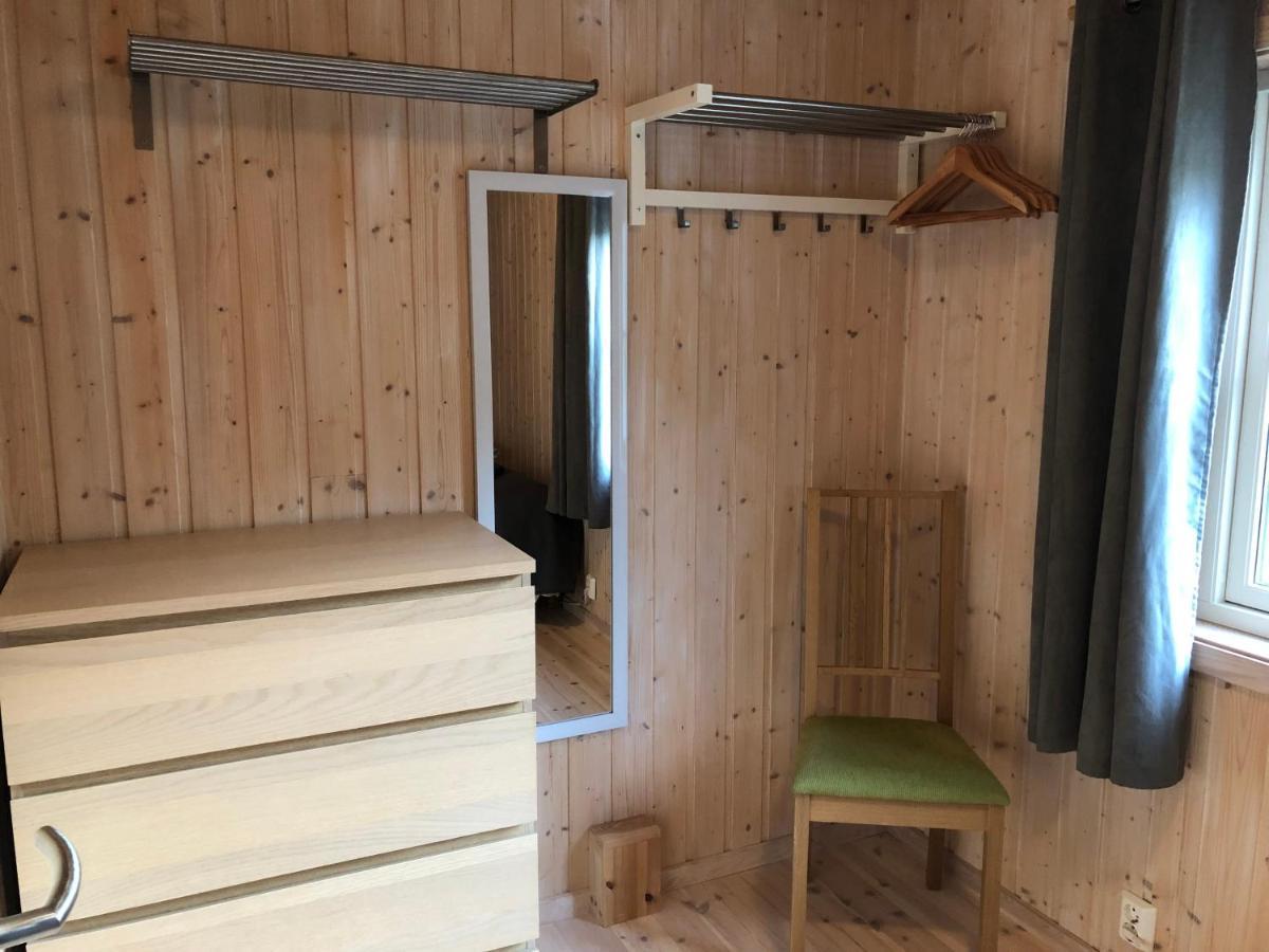 Frugga Feriehus Og Leilighet Straumsjoen Exterior foto